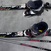 Sci casco e scarponi