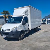 Iveco Daily 35C18 CASSONATO