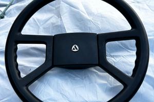 Volante y10 autobianchi pari al nuovo