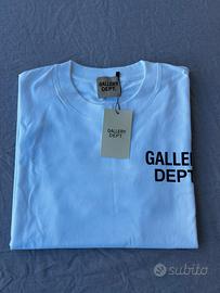 T-shirt Gallery Dept. Hollywood CA Bianca