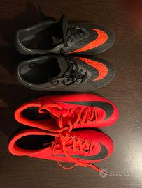 Due paia fi scarpini nike