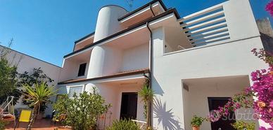 VILLA A LECCE ZONA VIALE GRASSI