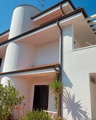 VILLA A LECCE ZONA VIALE GRASSI