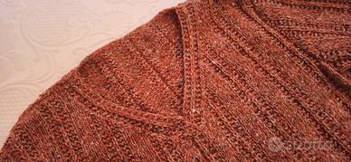 maglione di lana fatto a mano 