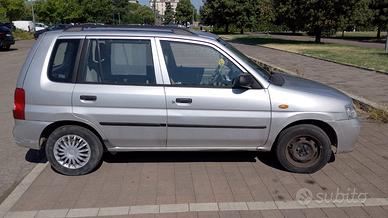 Mazda Demio 1.3i 16v SW