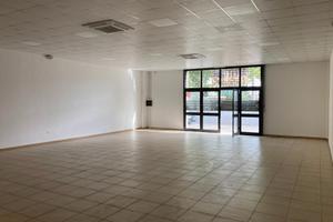 Locale Commerciale Predda Niedda Strada17