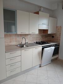 cucina e camera da letto