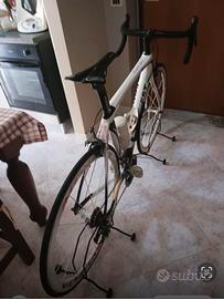 bici  da corsa in carbonio marca fondriest ts 2