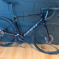 BICI STRADA GIANT DEFY