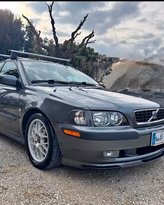volvo v40 1.9d 115cv 2003