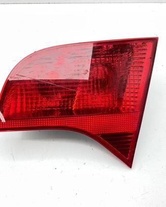 STOP POSTERIORE DESTRO INTEGRATO NEL PORTELLO AUDI