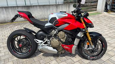 Ducati Streetfighter V4S