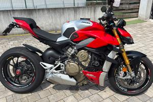 Ducati Streetfighter V4S