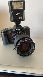 Pentax P30 con Zoom 28-70mm Tamron