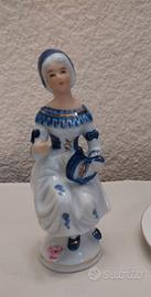 statuina di damina simil Capodimonte 