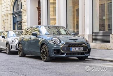 Ricambi usati mini clubman 2012-2024