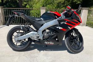 Aprilia rs 125 4t (2023)