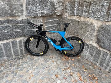 Bici crono canyon