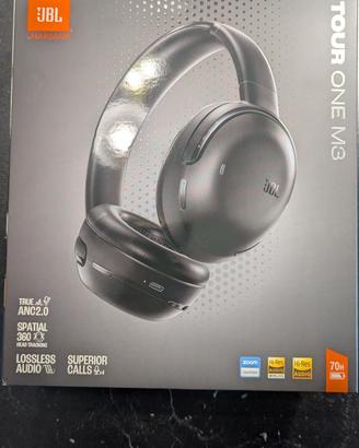 JBL Tour ONE M3