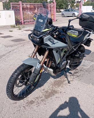 Moto MT 450