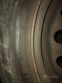 4 pneumatici 165/65 R14  79T