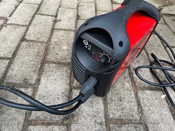 Saldatrice a elettodo