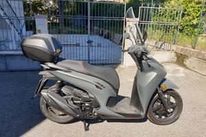 Honda SH350i