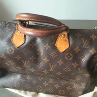 Louis Vuitton Speedy 35