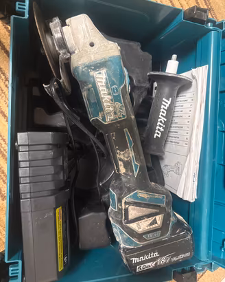 Smerigliatrice makita