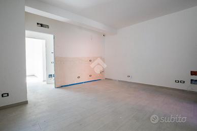 3 LOCALI A FONTE NUOVA