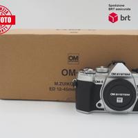 Olympus OM-5