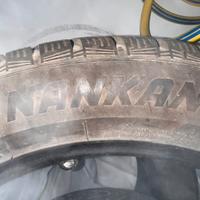 Gomme neve 215/55/18
