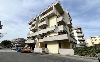 4LOCALI AL QUARTO PIANO