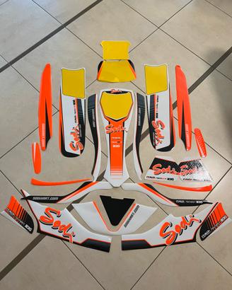 Kit completo adesivi e pastiglie freno sodikart