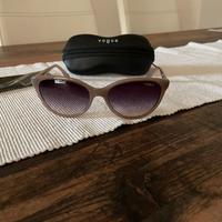 Occhiali da sole by Vogue