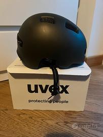 Casco bici e monopattino uvex