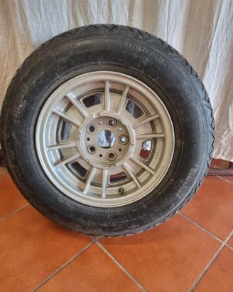 RUOTA CON CERCHIO FERRARI GT4