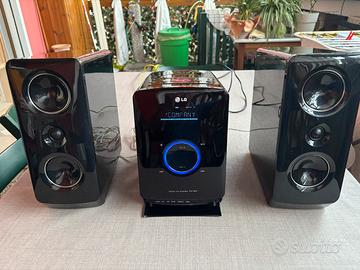LG MICRO HI-FI SYSTEM FA164