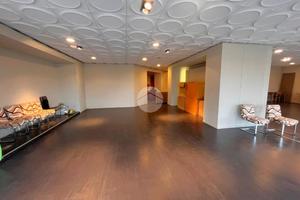 NEGOZIO A LONATO DEL GARDA