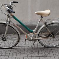 BICICLETTA MARCA MONDIAL DA PASSEGGIO