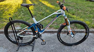 Mondraker Superfoxy Carbon R tg. L
