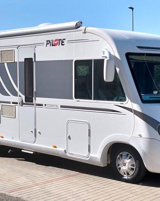 CAMPER PILOTE G740 ESSENTIEL  SOLI 39.000 KM