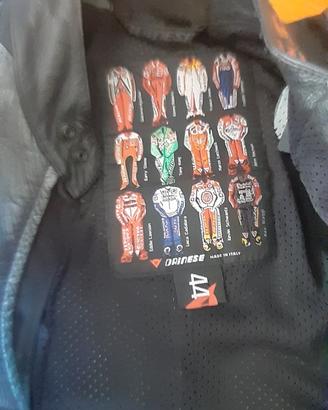 tuta moto divisibile Dainese