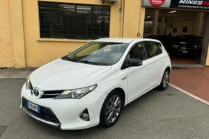 Toyota Auris Anno 2013 1.8 Hybrid Lounge