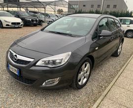 OPEL Astra 1.7 CDTI 110CV Sports Tourer Cosmo