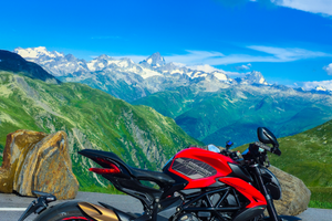 Mv agusta dragster rosso 2024