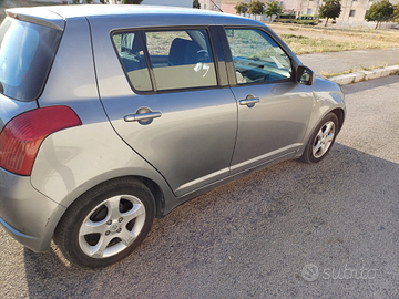 Suzuki swift 1300 multijet