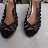 Sandali con zeppa 