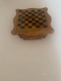 Scacchiera vintage in legno