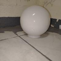 sfera vetro bianca lampada luce giardino applique